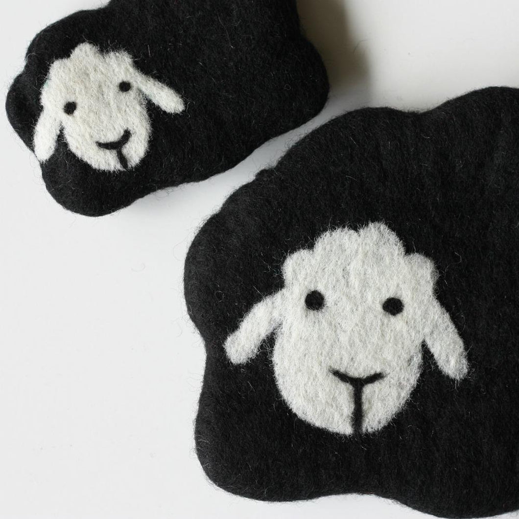 FRABJOUS FIBERS: Black Bag/White Sheep, Mini Felt bag