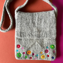 Load image into Gallery viewer, FRABJOUS FIBERS: Grey Multicolor Dots, Satchel Felt Bag