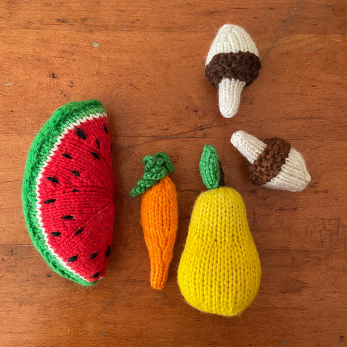 KNITTED FRUIT AND VEGETABLE SET